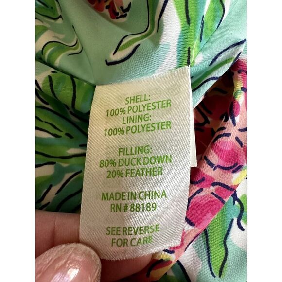 LILLY PULITZER Women's Lauren Quilted Puffer Vest Starfruit Yellow Size Medium - Picture 10 of 11